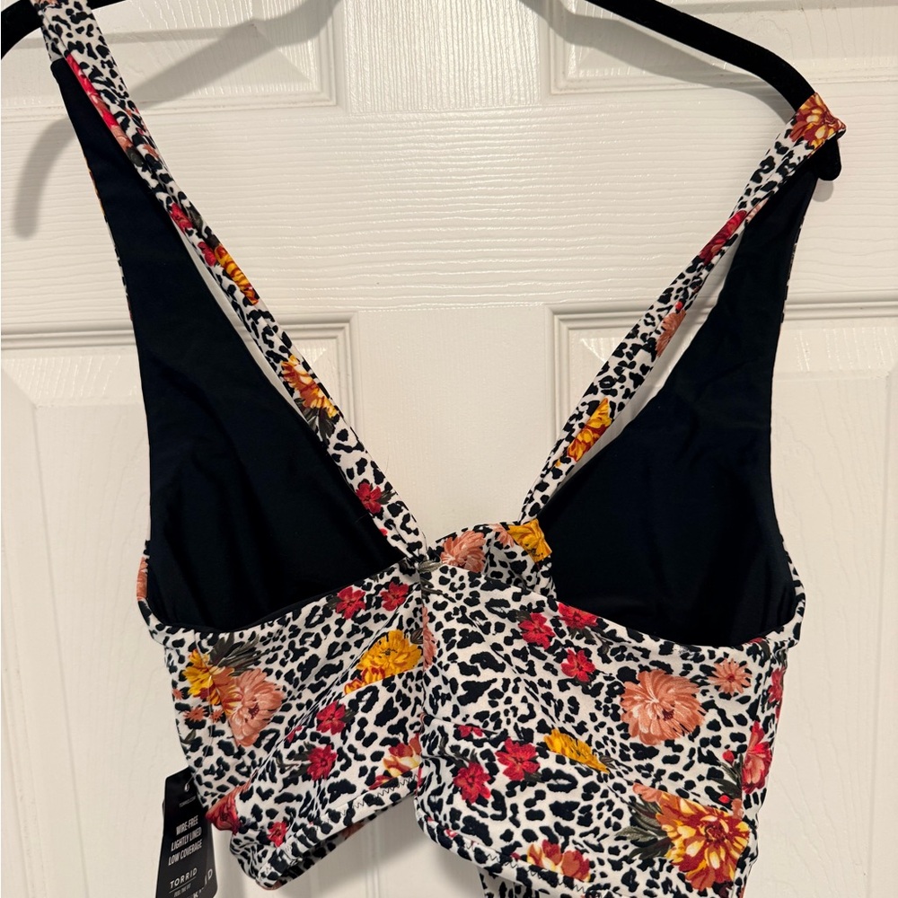 Torrid Floral Bikini (2-piece set) -- size 2X - Picture 3 of 7